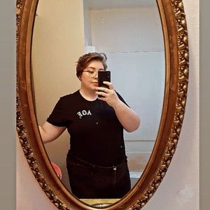 Meet your Posher, Winnie